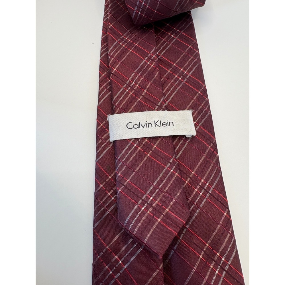 Calvin Klein Mens Silk Necktie Burgundy Red Plaid Formal Business Tie